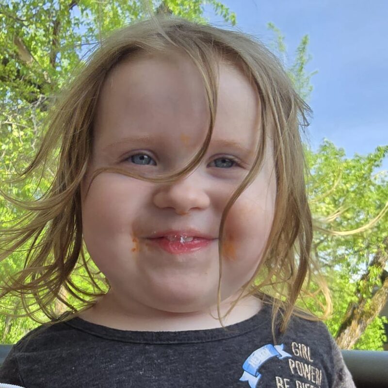 Windswept giggles π³
